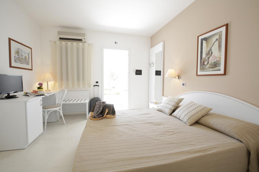 Garden Hotel Ripa Vieste Ngoại thất bức ảnh