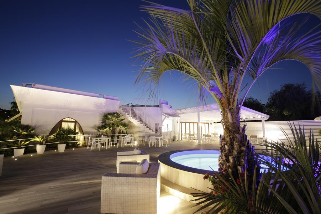 Garden Hotel Ripa Vieste Ngoại thất bức ảnh